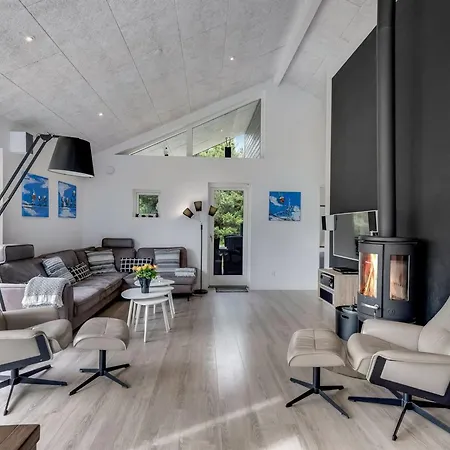 Jonka - 2km From The Sea By Interhome Blåvand